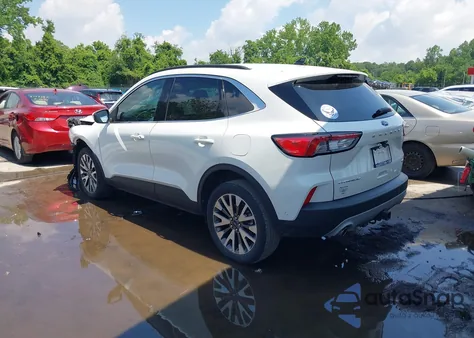 2020 Ford Escape Titanium из США, поврежденный, VIN 1FMCU9J90LUA39747